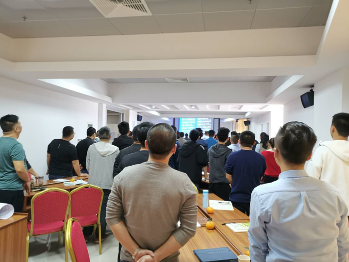 劉祖軻為綠銀農(nóng)化進(jìn)行營銷實(shí)戰(zhàn)特訓(xùn)2