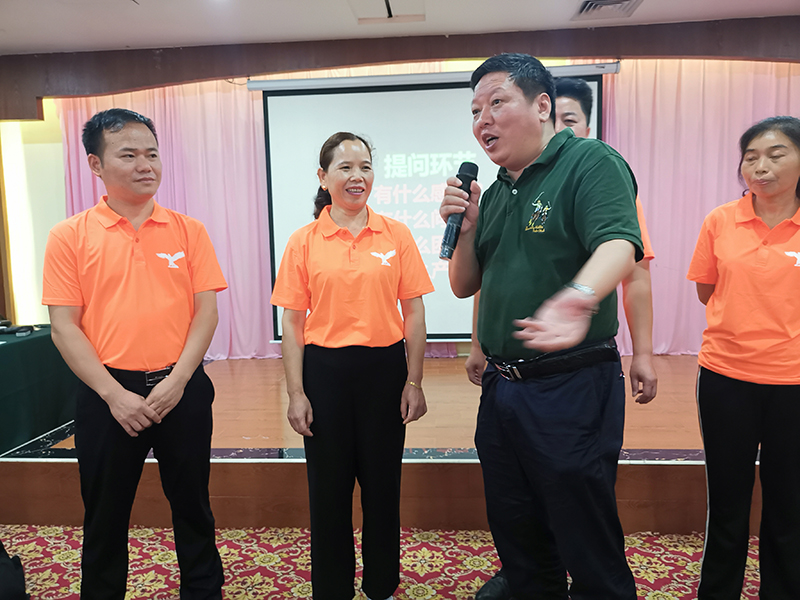 南方略咨詢(xún)助力廣西巴馬致富帶頭人深圳大鵬變革思維培訓(xùn)3