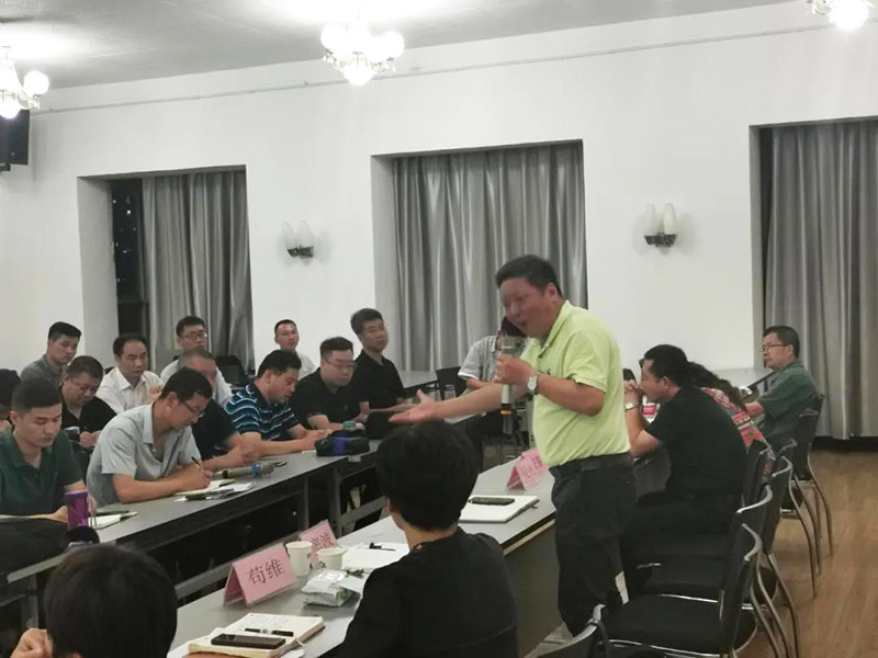 南方略咨詢助力西諾醫(yī)療打造“中心主管、職能主服、片區(qū)主戰(zhàn)”營(yíng)銷鐵軍3